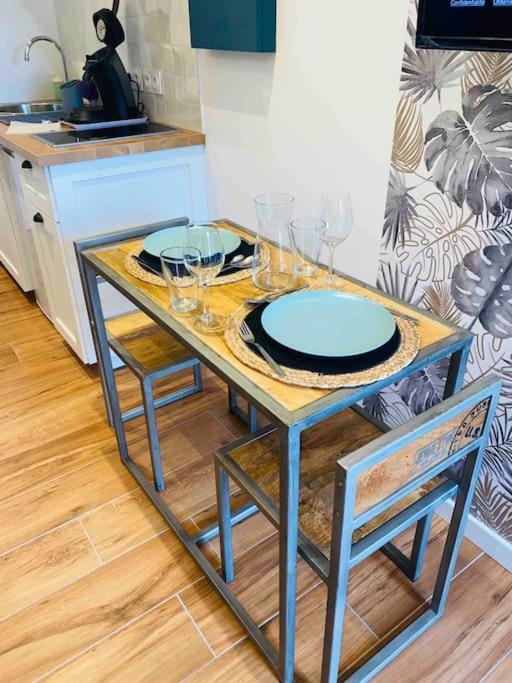 Studio Du Chateau Climatisee 카르카손 외부 사진